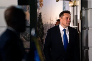 Elon Musk Made Visit to U.S. Spy Agency After Saying Agency Needs ‘Overhaul’